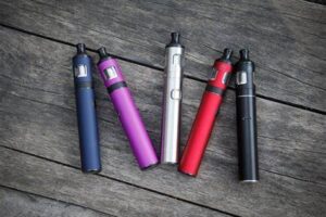 Elevate Your Vaping Journey with the Smokers World Vape Starter Kit: A Comprehensive Review
